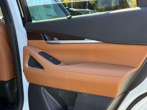 New 2026 INFINITI QX60 Autograph w/ Dark Cargo Package image 23