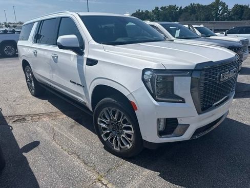 Certified 2024 GMC Yukon XL Denali Ultimate AWD/4WD image 2