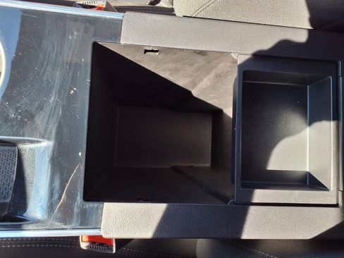 Used 2025 Chevrolet Equinox LT image 13