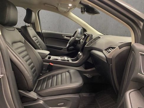 Used 2021 Ford Edge SEL w/ Convenience Package AWD/4WD image 21