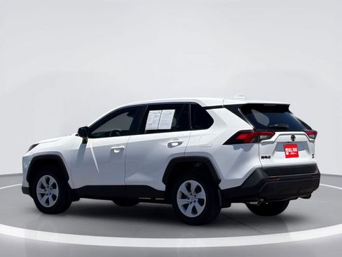 Certified 2025 Toyota RAV4 LE AWD/4WD image 4
