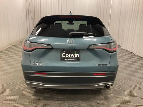 Used 2024 Honda HR-V Sport image 5
