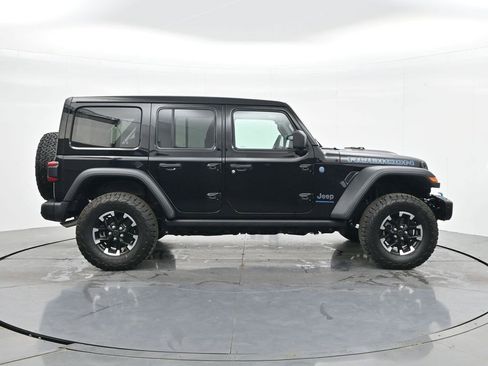 Used 2025 Jeep Wrangler Unlimited Rubicon 4xe w/ Steel Bumper Group AWD/4WD image 4