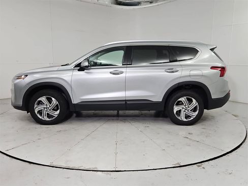Used 2023 Hyundai Santa Fe SEL image 3