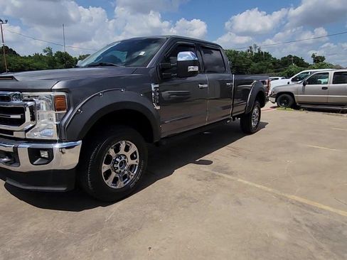 Used 2021 Ford F350 Lariat w/ Chrome Package AWD/4WD image 4