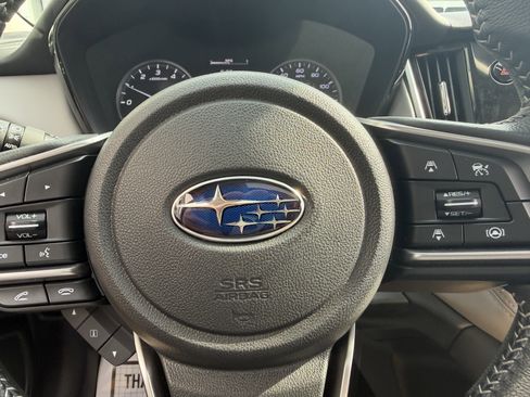 Used 2022 Subaru Outback Premium AWD/4WD image 39