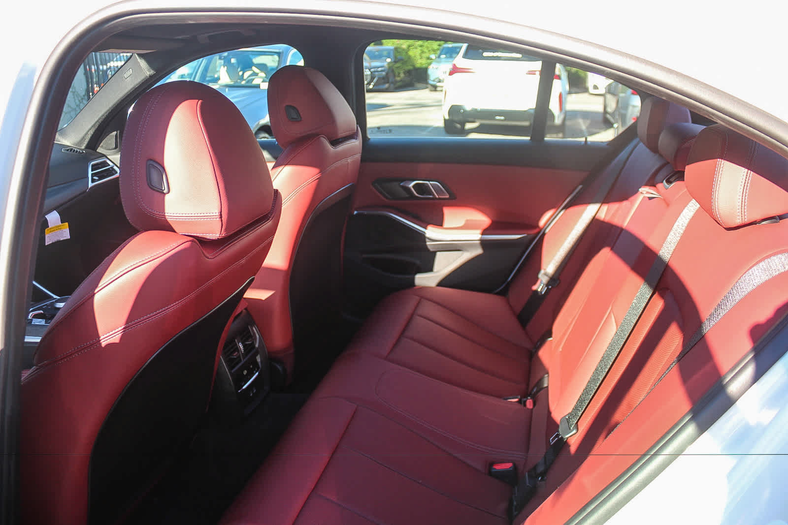 Used 2026 BMW 330i Sedan w/ Premium Package RWD image 17