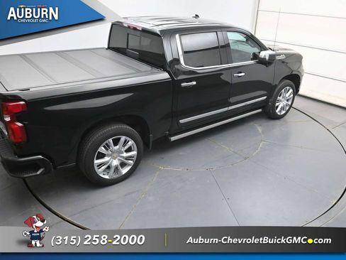 Used 2024 Chevrolet Silverado 1500 High Country w/ High Country Premium Package image 30
