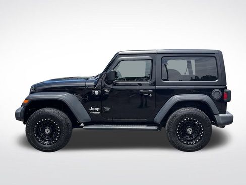 Used 2019 Jeep Wrangler Sport AWD/4WD image 13