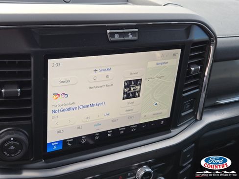 New 2025 Ford F250 Lariat w/ Lariat Ultimate Package image 12