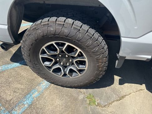 Used 2022 Ford F150 Lariat AWD/4WD image 18