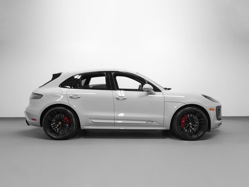 Certified 2023 Porsche Macan GTS AWD/4WD image 13