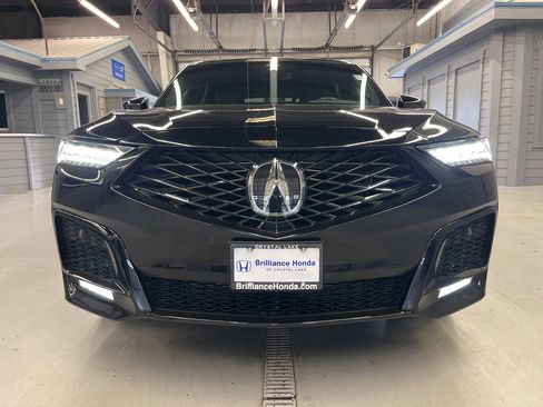 Used 2025 Acura MDX A-Spec image 2