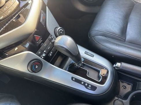 Used 2015 Chevrolet Cruze LTZ w/ Sun, Sound and Sport Package image 21