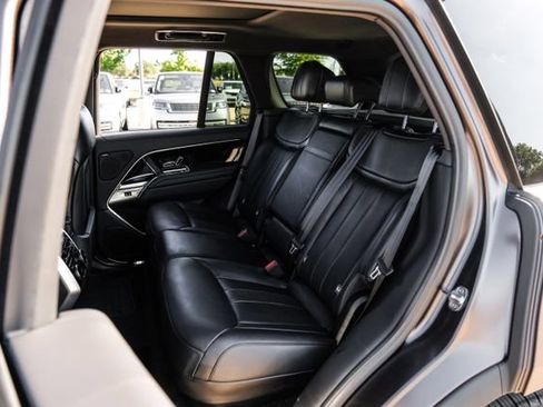 New 2026 Land Rover Range Rover SE AWD/4WD image 47