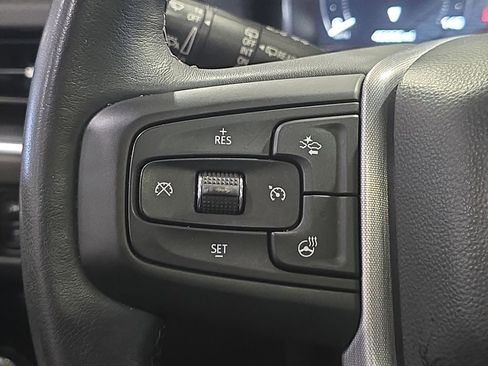 Used 2022 GMC Yukon XL SLT w/ SLT Premium Package RWD image 14