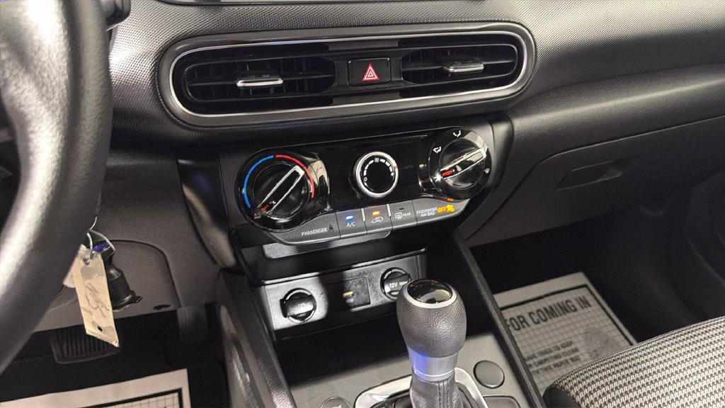 Used 2022 Hyundai Kona SE FWD image 22