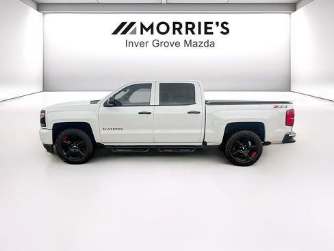 Used 2018 Chevrolet Silverado 1500 LTZ Z71 w/ Redline Edition image 8