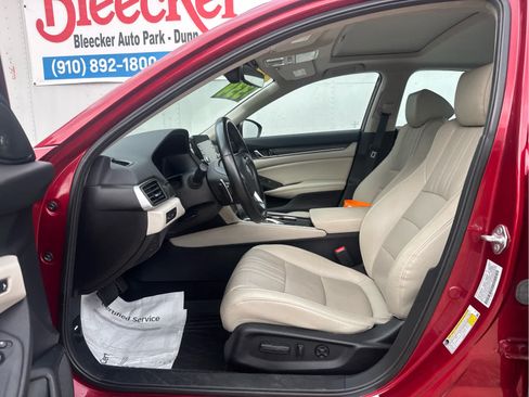Used 2021 Honda Accord Touring image 21