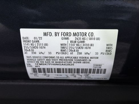 Used 2022 Ford Explorer Limited w/ Equipment Group 301A RWD image 39