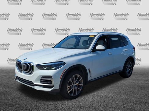 Certified 2023 BMW X5 xDrive40i w/ Premium Package image 5