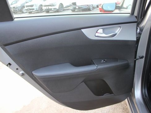 Used 2023 Kia Forte LXS image 22