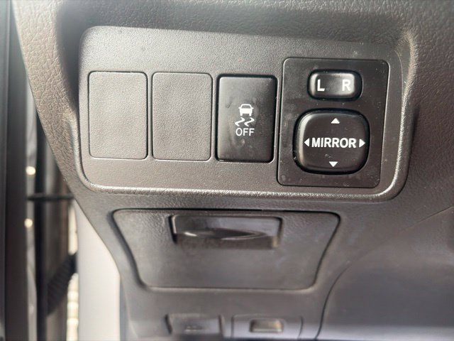 Used 2010 Toyota Corolla S FWD image 19