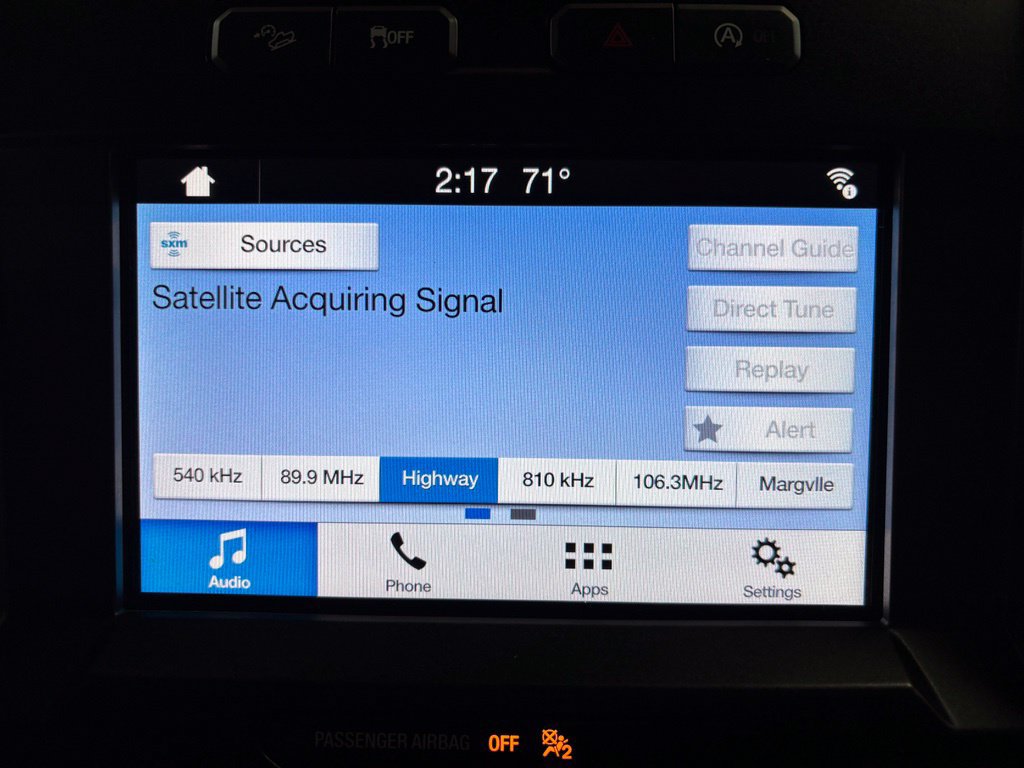Used 2019 Ford F150 XLT w/ Equipment Group 302A Luxury AWD/4WD image 17
