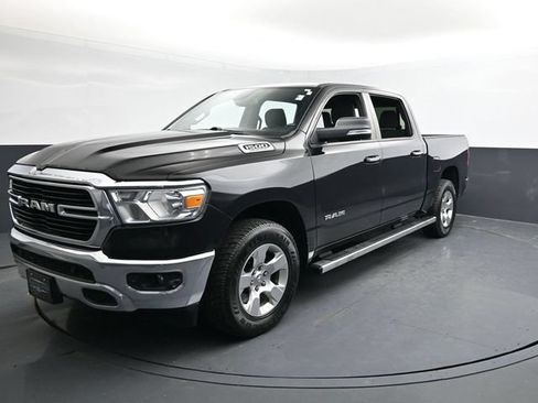 Used 2019 RAM 1500 Big Horn AWD/4WD image 3
