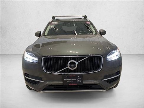 Used 2018 Volvo XC90 T6 Momentum w/ Convenience Package image 2