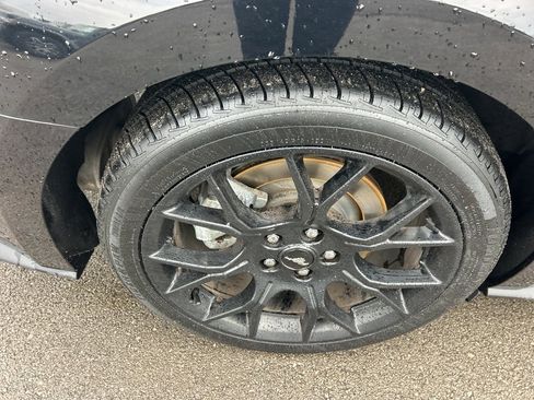 Used 2019 Ford Mustang Coupe w/ Ecoboost Performance Package image 11