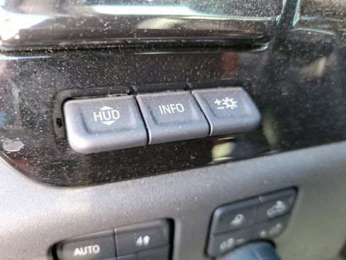 Used 2022 Chevrolet Silverado 1500 ZR2 w/ Technology Package AWD/4WD image 15