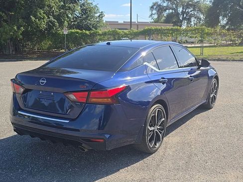Used 2023 Nissan Altima 2.5 SR FWD image 4