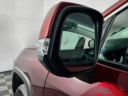 Used 2023 Toyota RAV4 XLE AWD/4WD image 16