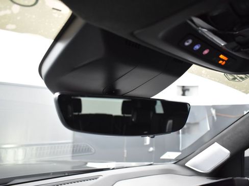 Certified 2026 Cadillac Escalade Platinum Sport image 23