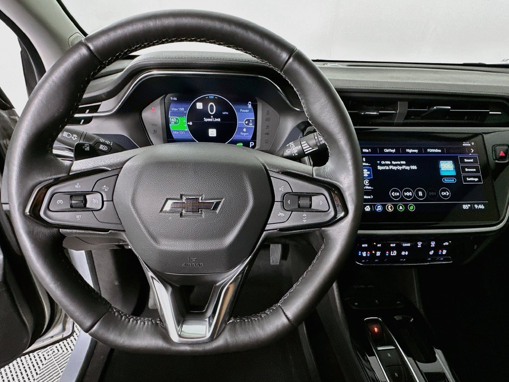 Used 2023 Chevrolet Bolt EUV Premier w/ Sun & Sound Package FWD image 11