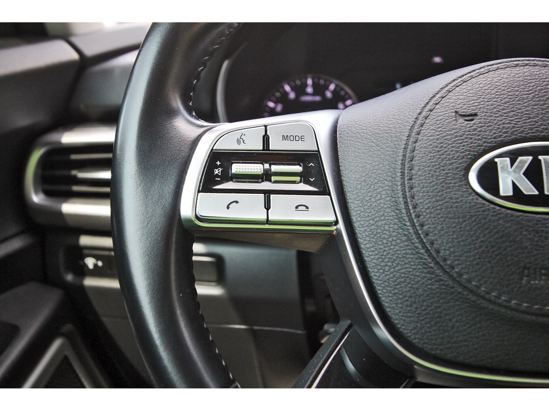 Used 2021 Kia Telluride S FWD image 17