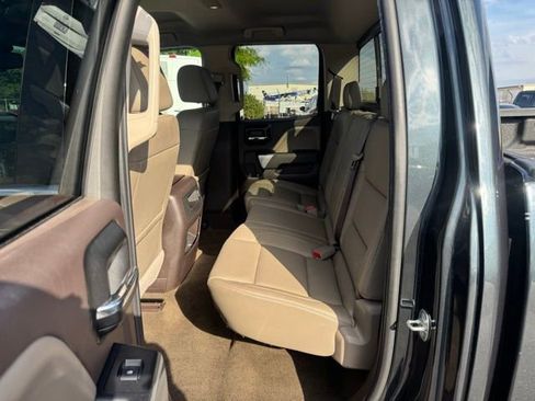 Used 2017 Chevrolet Silverado 1500 LTZ Z71 w/ LTZ Plus Package AWD/4WD image 13