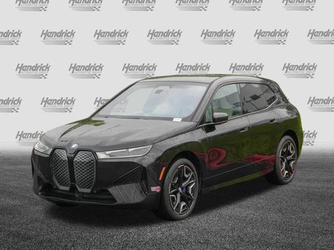 Used 2024 BMW iX xDrive50 w/ Premium Package AWD/4WD image 5