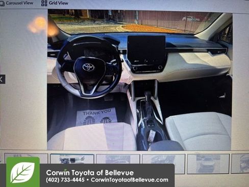 Used 2023 Toyota Corolla Cross XLE w/ Convenience Package AWD/4WD image 13