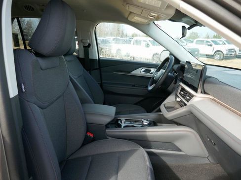 New 2026 Ford Explorer Active image 10