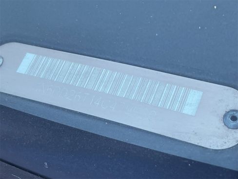 Used 2004 Nissan Frontier XE w/ (VTP) Value Truck Pkg image 32