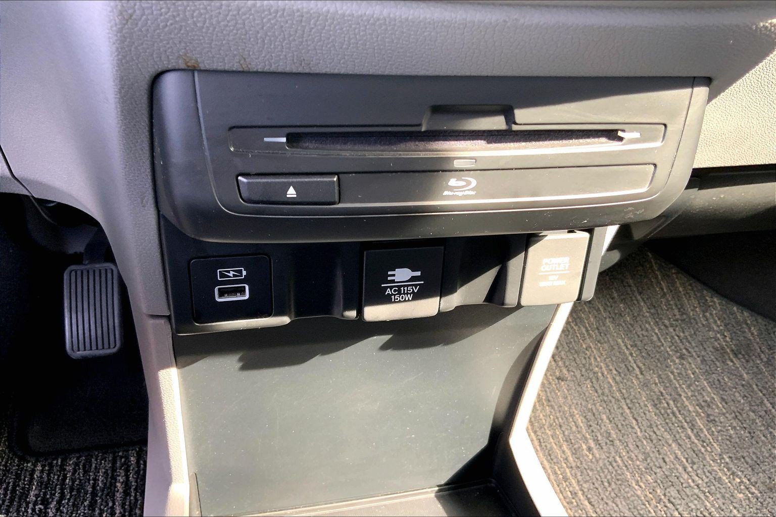 Used 2023 Honda Odyssey Touring image 36