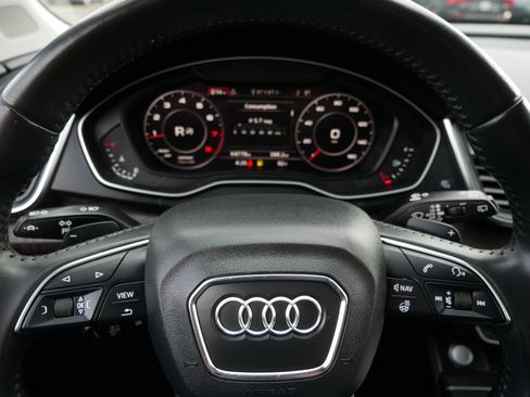 Used 2019 Audi Q5 Prestige w/ Prestige Package AWD/4WD image 28