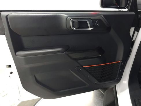 Used 2025 Ford Bronco Raptor AWD/4WD image 14