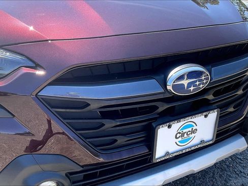 Certified 2025 Subaru Outback Limited AWD/4WD image 30