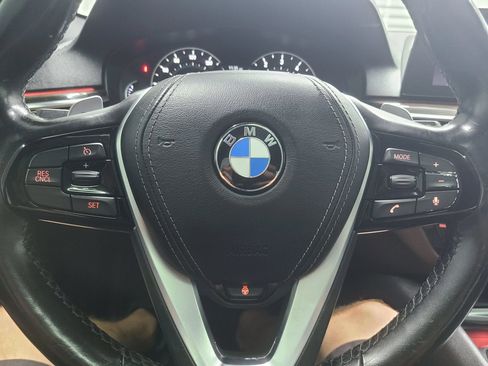 Used 2019 BMW 540i xDrive w/ Convenience Package AWD/4WD image 28