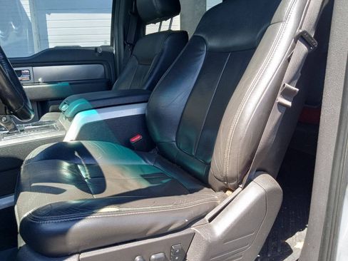 Used 2014 Ford F150 FX4 w/ Equipment Group 402A Luxury AWD/4WD image 12