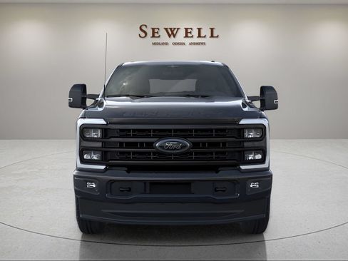 Used 2024 Ford F250 Lariat w/ Lariat Ultimate Package AWD/4WD image 7