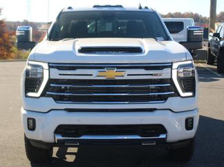 New 2025 Chevrolet Silverado 2500 LT w/ Z71 Chrome Sport Edition video 2